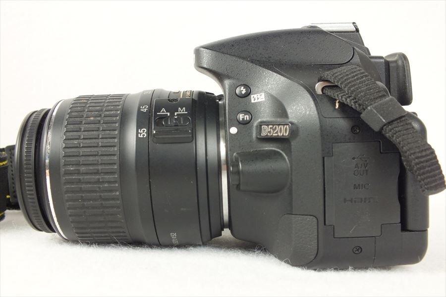 ★ Nikon ニコン D5200 デジタル一眼レフ 18-55mm 70-300mm シャッター切れOK 中古 現状品 240301Y8459Bの画像3