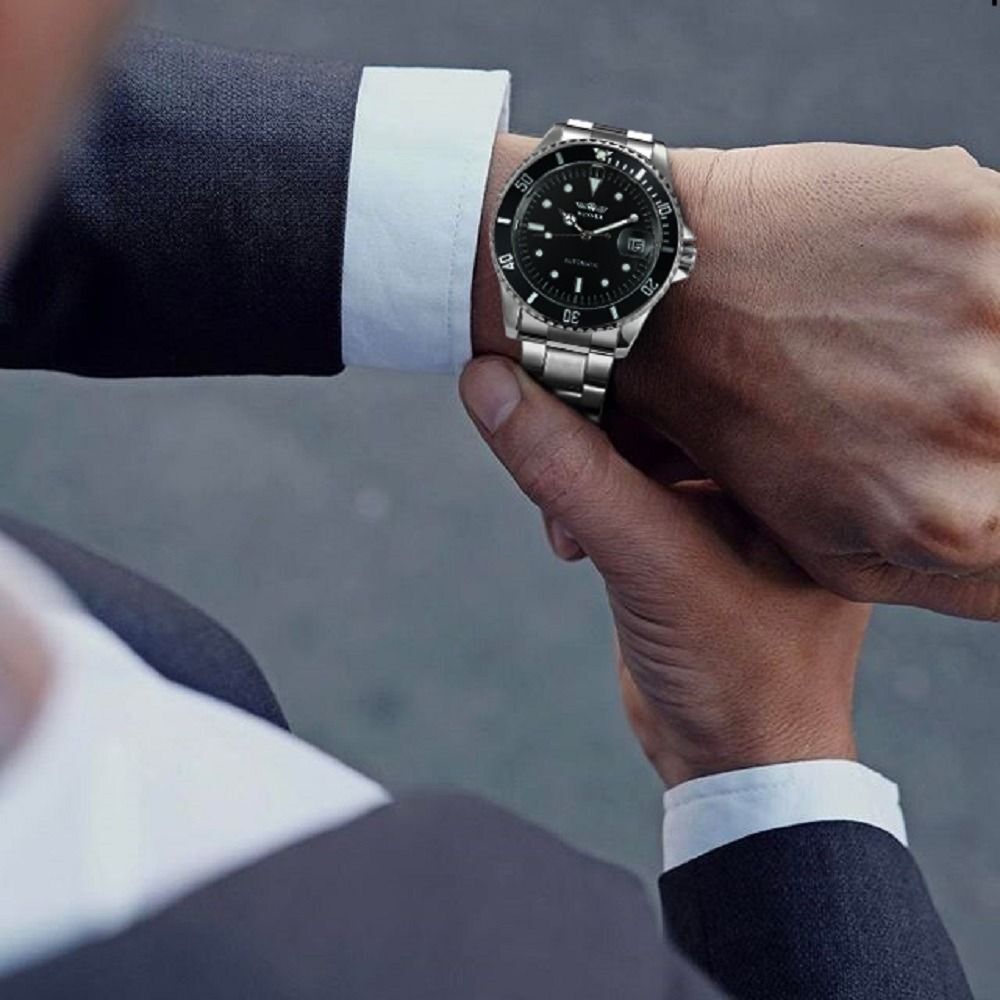 Winner社メンズ自動巻き腕時計シルバー×ブラック ステンレス オートマチック 日付(ロレックス サブマリーナ デイトではありません）の画像8