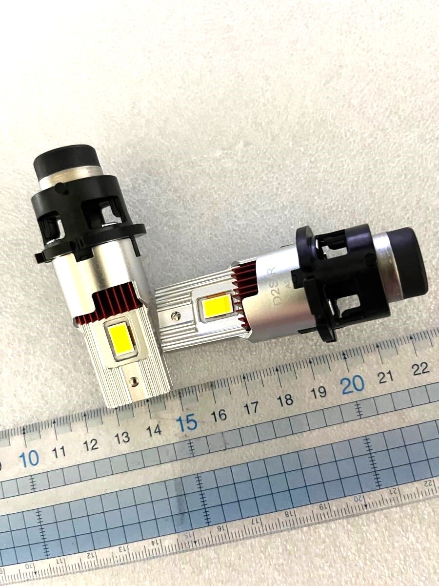 D2S 純正HID交換用ポンつけ仕様(d2r 明るいLEDヘッドライト【デリカD5 CV5W H19,1～ H31,1 綺麗なカツトライン18000LM HB3/H10.hb4/1年保障の画像4