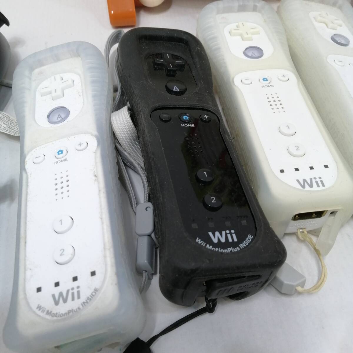 １円～ジャンク未検品＃Wii WiiU 本体、周辺機器まとめ キズ汚れイタミあり_画像7