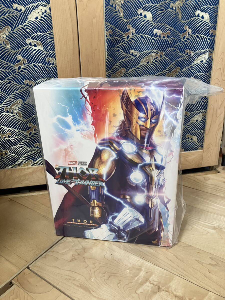 新品未開封 ホットトイズ MMS656 『ソー：ラブ＆サンダー』 ソー DX Thor 1/6フィギュア［ボーナス付］ (検 mms474 557 676 Ironman 装甲)_画像3