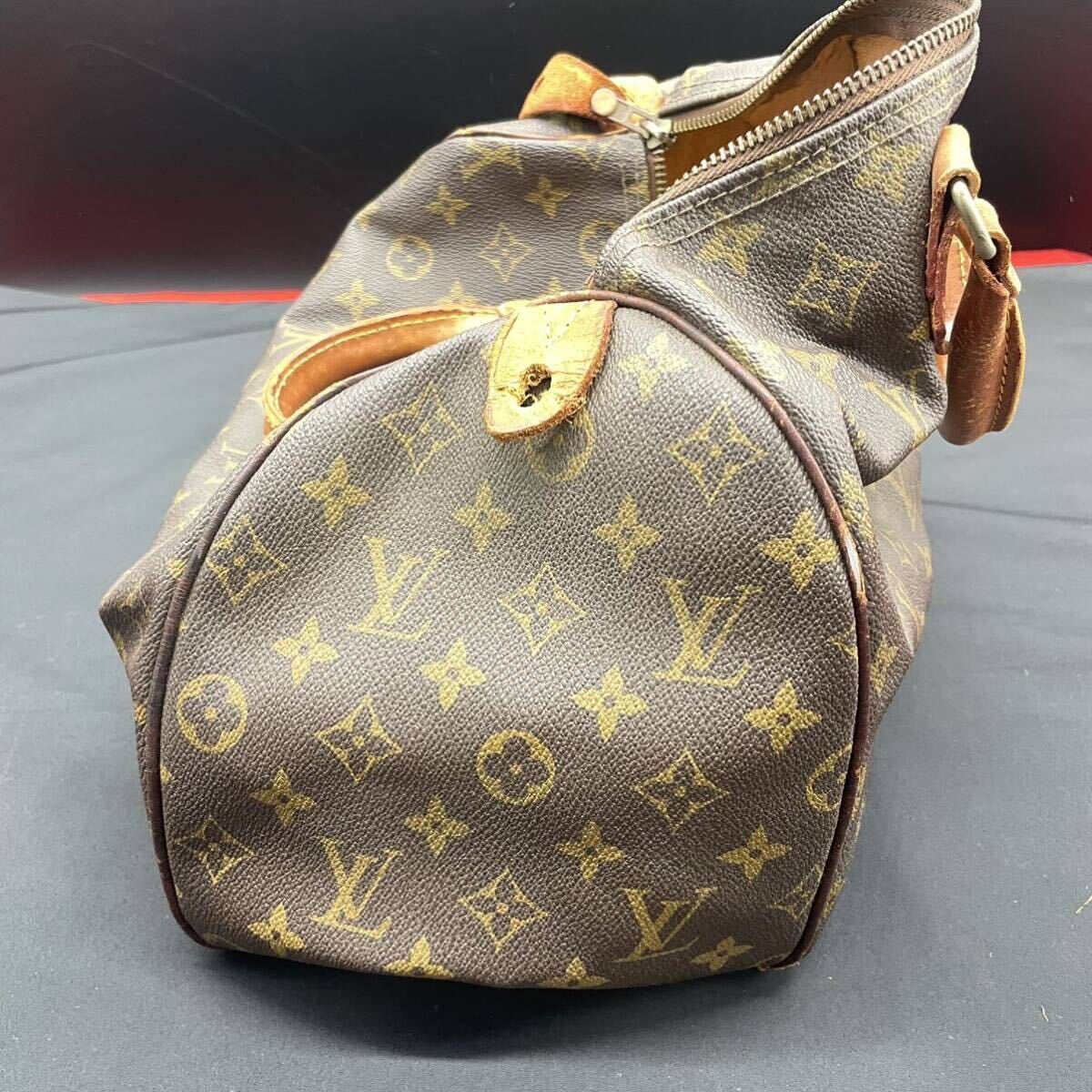 LOUIS VUITTON ルイヴィトン モノグラム スピーディー30の画像4