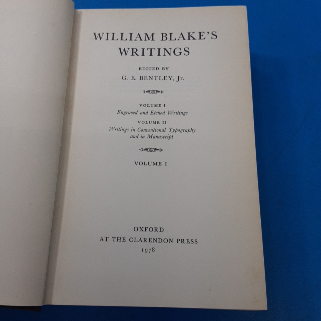 [ William * break 3 пункт William Blake\'s Writings Volume Ⅰ,Ⅱ: G. E. Bentley, Jr 1978 др. ]