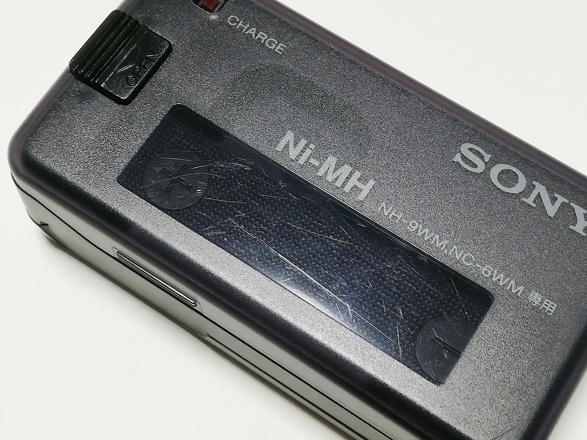 SONY ソニー Ni-MH/Ni-Cd バッテリーチャージャー ガム型電池 充電器 [BC-9HJ]の画像4