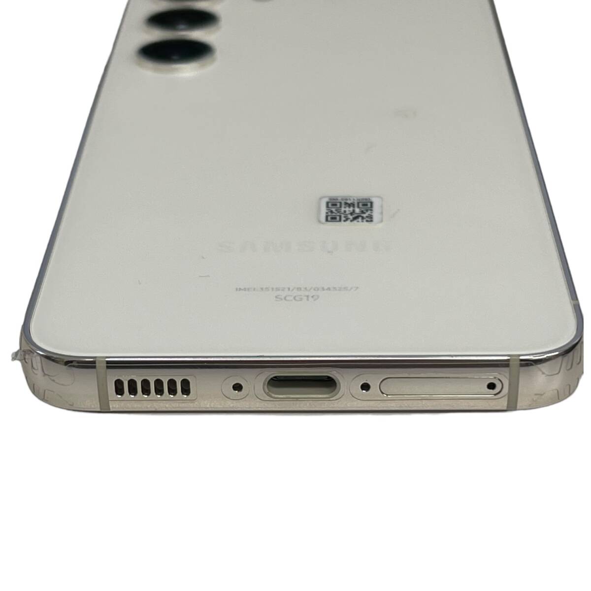 【中古美品】初期化済 Galaxy S23 ホワイト SCG19 SIMフリー バッテリー:80%以上 KDDI 判定:△ 箱無し 本体のみ L61961RLの画像9