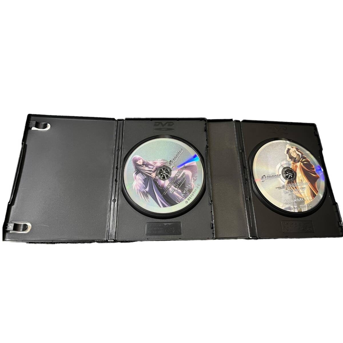 【中古品・動作未確認】 CLAYMORE クレイモア Limited Edition 全5巻セット DVD アニメDVD L56121RZZ_画像7