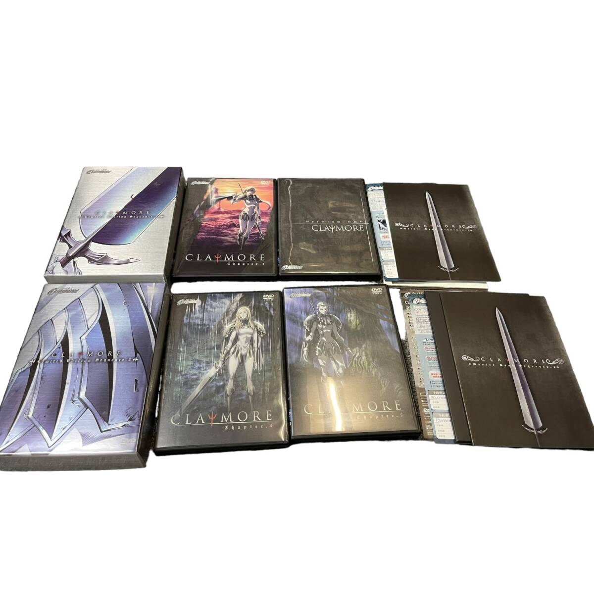 【中古品・動作未確認】 CLAYMORE クレイモア Limited Edition 全5巻セット DVD アニメDVD L56121RZZ_画像4