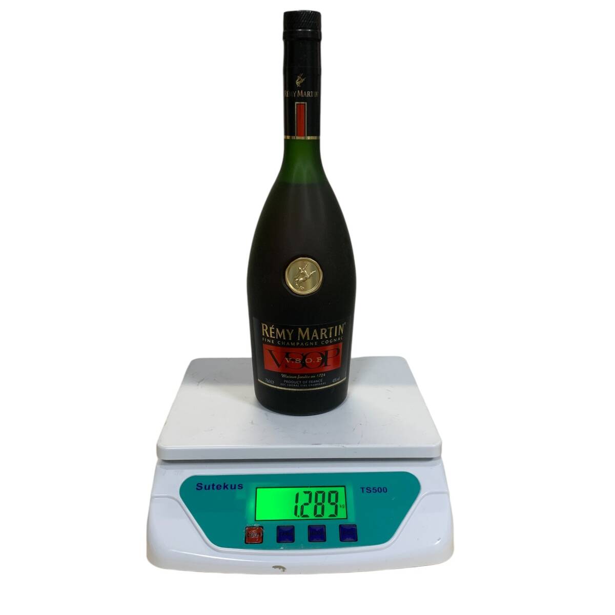 ◆未開栓◆ REMY MARTIN レミーマルタン VSOP 700ml 40％ 赤ラベル ブランデー コニャック 箱無し お酒 P62546NL_画像7