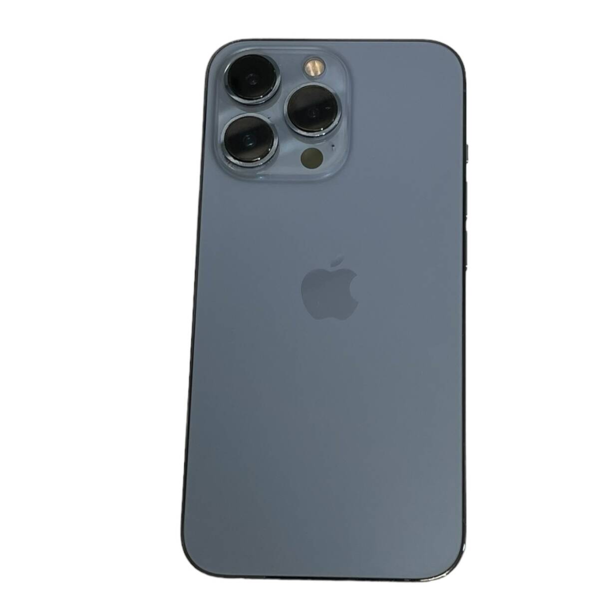 【中古品】初期化済 Apple iPhone13PRO 256GB ブルー MLUU3J/A バッテリー:84% SIMフリー KDDI 判定: △ 本体のみ L60731RLの画像2