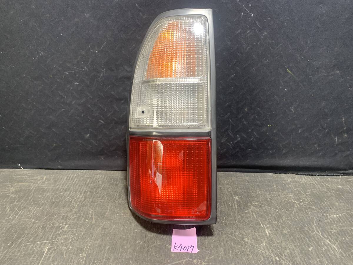 KZJ95W 90 series Land Cruiser Land Cruiser Prado latter term tail light tail lamp left side passenger's seat side KOITO 60-88 Toyota original 