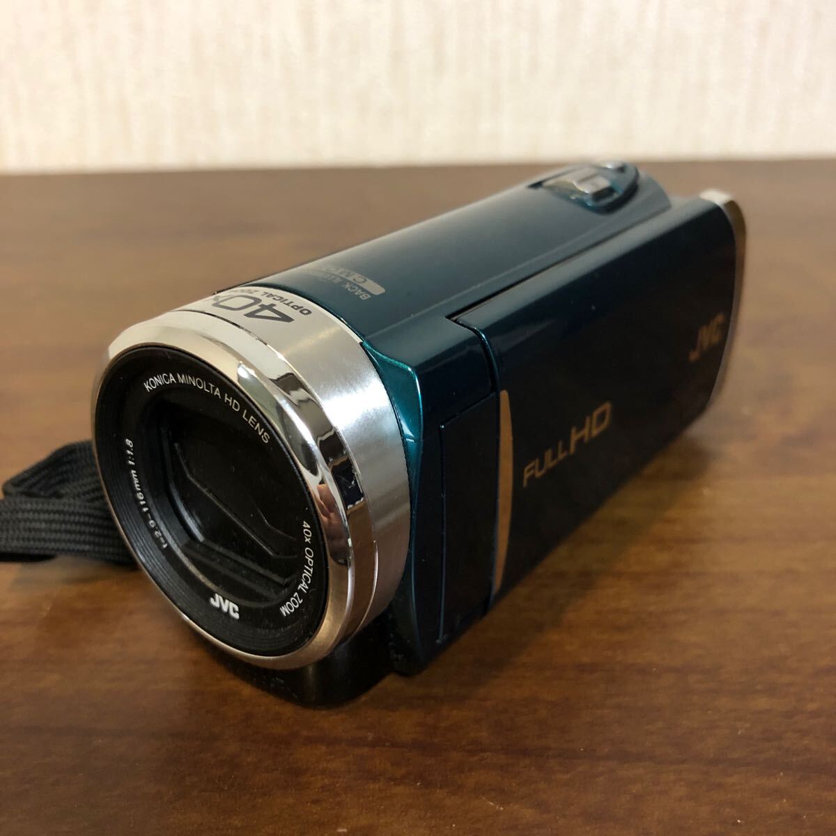 ジャンク品 JVC GZ- E117-G ビデオカメラ デジタルビデオカメラ JVCケンウッド ハンディカム の画像1