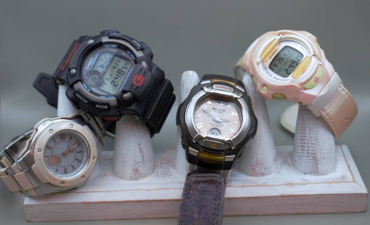 ☆時計 ☆CASIＯ (カシオ)☆Baby-G・G-SHOCK クォーツ 腕時計 4本セット☆稼動品☆電池交換済み☆『VRW-152』の画像1