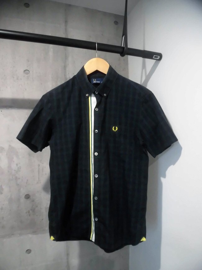 FRED PERRY フレッドペリー TIPPED TRIM SHIRTS ティップド トリム シャツS/ブラックウォッチ ボタンダウンシャツ/半袖シャツ/メンズ/F4385の画像3