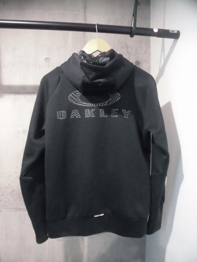 OAKLEY オークリー Enhance Technical Fleece Jacket.WR 7.0テクニカル フリースフーディージャケットM/ジップパーカー/黒/メンズ/461547JPの画像3