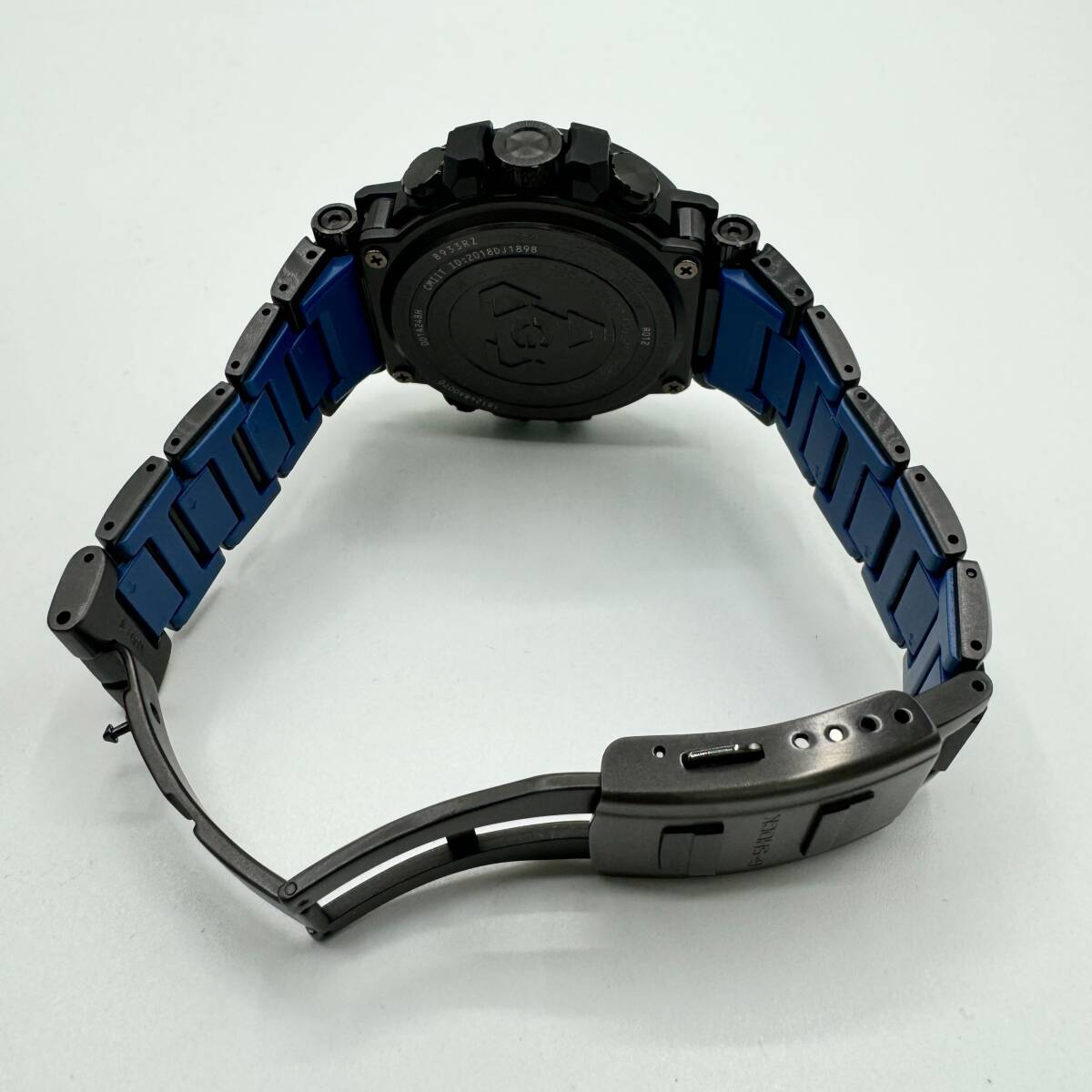 新品同様☆付属品完備 CASIO カシオ G-SHOCK ジーショック MTG-B1000BD-1AJF Bluetooth搭載 電波ソーラー メンズ 腕時計 【4660】の画像6