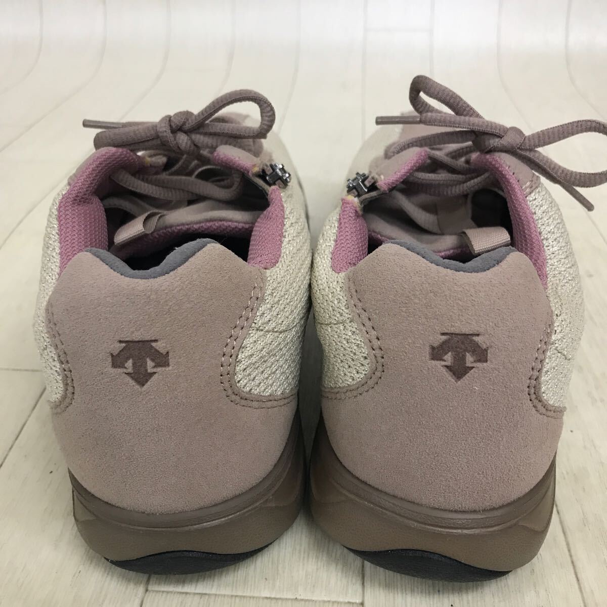 13516 box have DESCENTE Descente lady's walking shoes beige × pink series 25.5cm light weight side zipper 