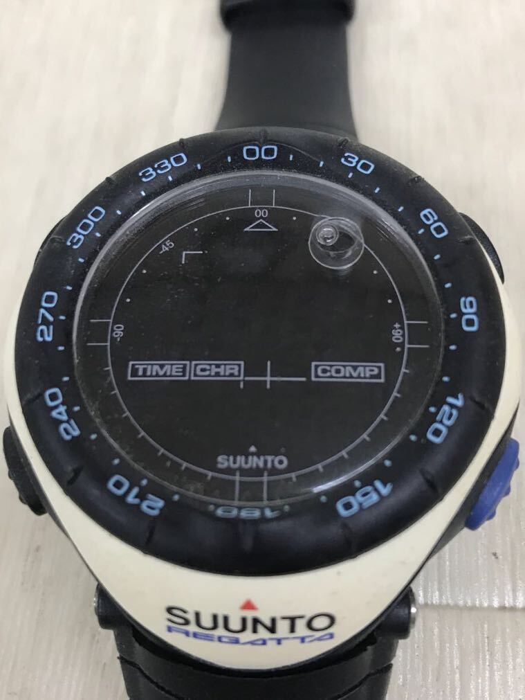 E0052 SUUNTO REGATTA スント レガッタ ブラック/ホワイト メンズ腕時計 デジタル ラバー アウトドアコンピュータ 動作未確認 ジャンク_画像1