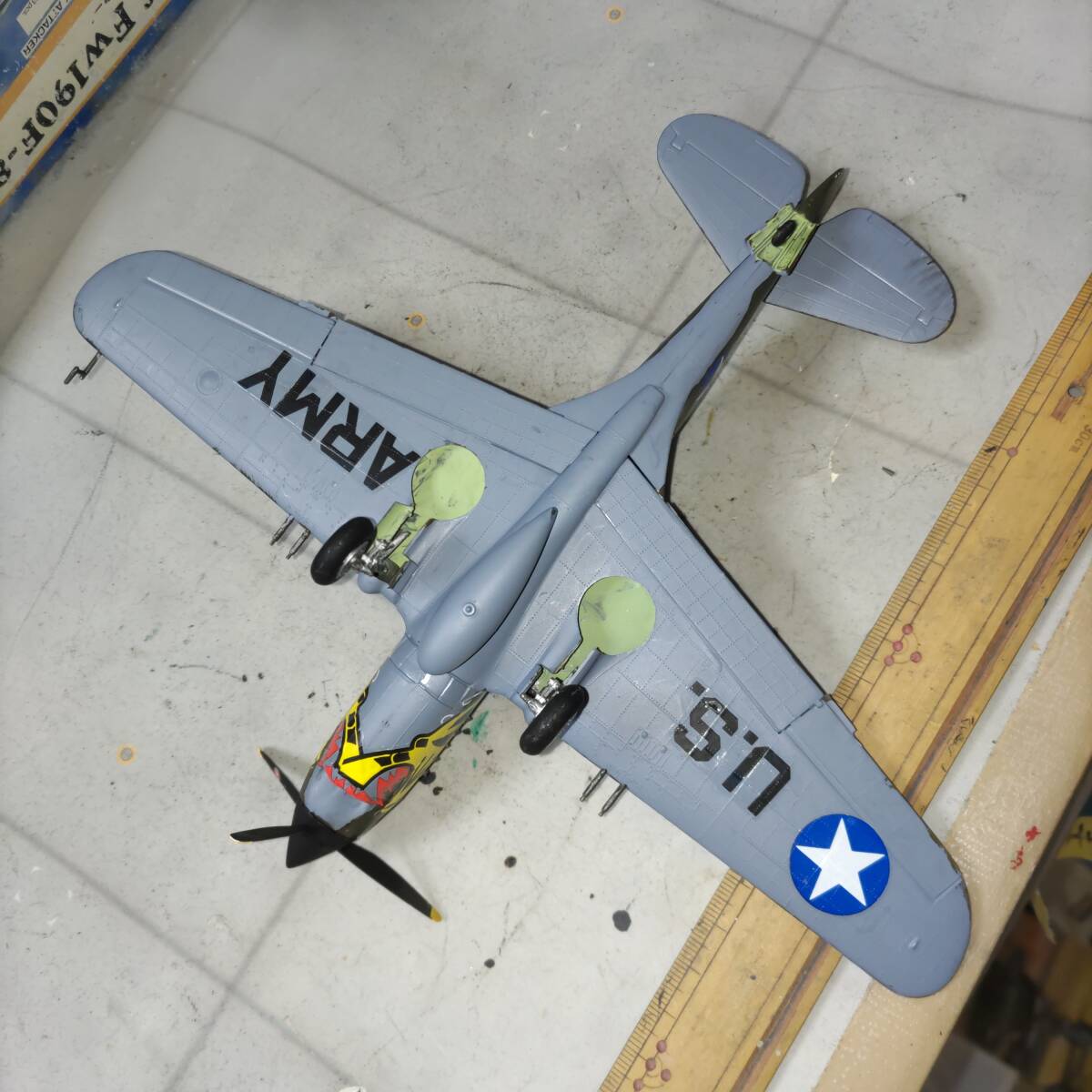 1/48 アメリカ陸軍 P-40完成品の画像3