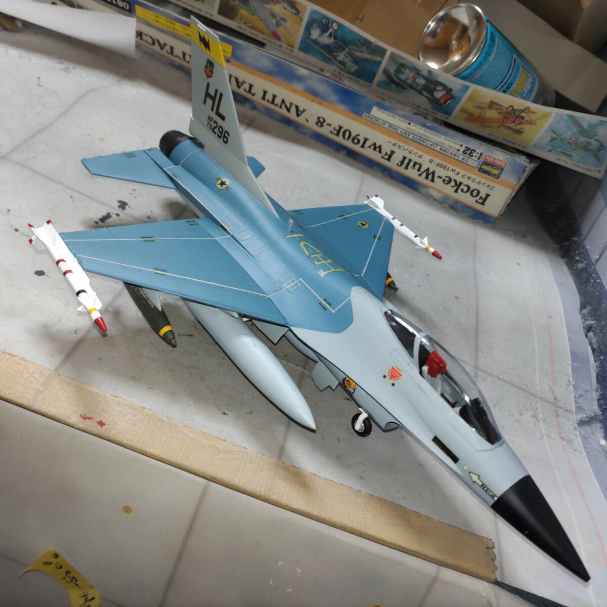 1/48 アメリカ空軍 F-16完成品の画像5