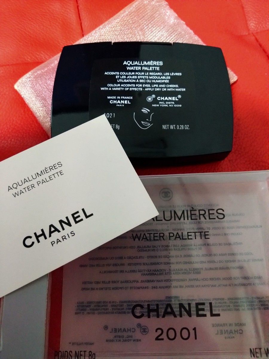 【新品】シャネル CHANEL AQUALUMIERES リップパレット アイシャドウ チーク リップ ピンク レッド ブラウン 