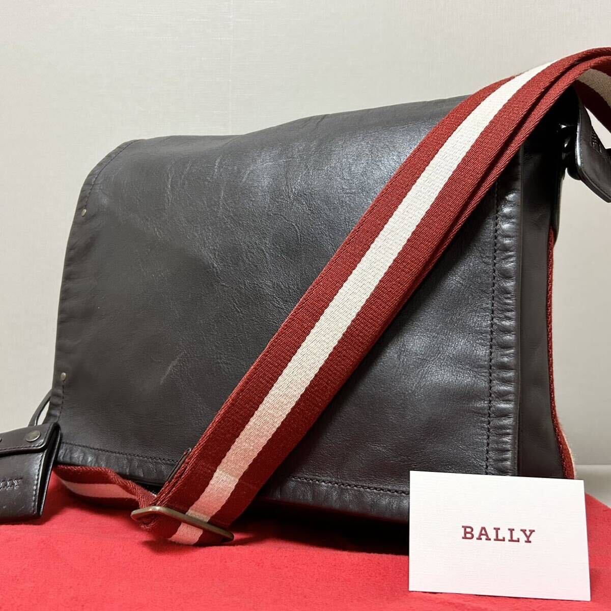 1円/美品◆BALLY バリー メッセンジャーバッグ ショルダー クロス メンズ ビジネス トレスポ フラップ レザー 本革 斜めがけ ブラウン キー_画像1