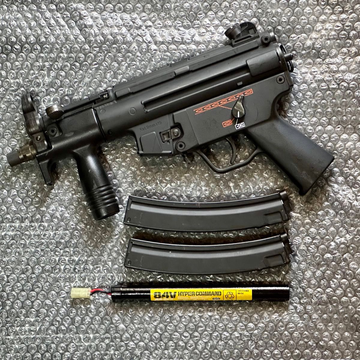 MP5 クルツ+バッテリー・マガジン等 動作確認済み】 MP5k クルツ 東京マルイ 電動ガン マガジン