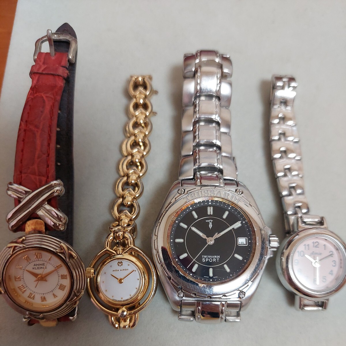 大量 TRUSSARDIスポーツ、ミラ・ショーン、アン・クライン他 腕時計 クォーツ 不動品 おまとめセットの画像1