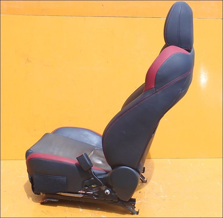 ◆ スバル WRX STI ( VAB ) タイプS 用 純正 電動 パワー シート 運転席 ◆ インボイス対応の画像8