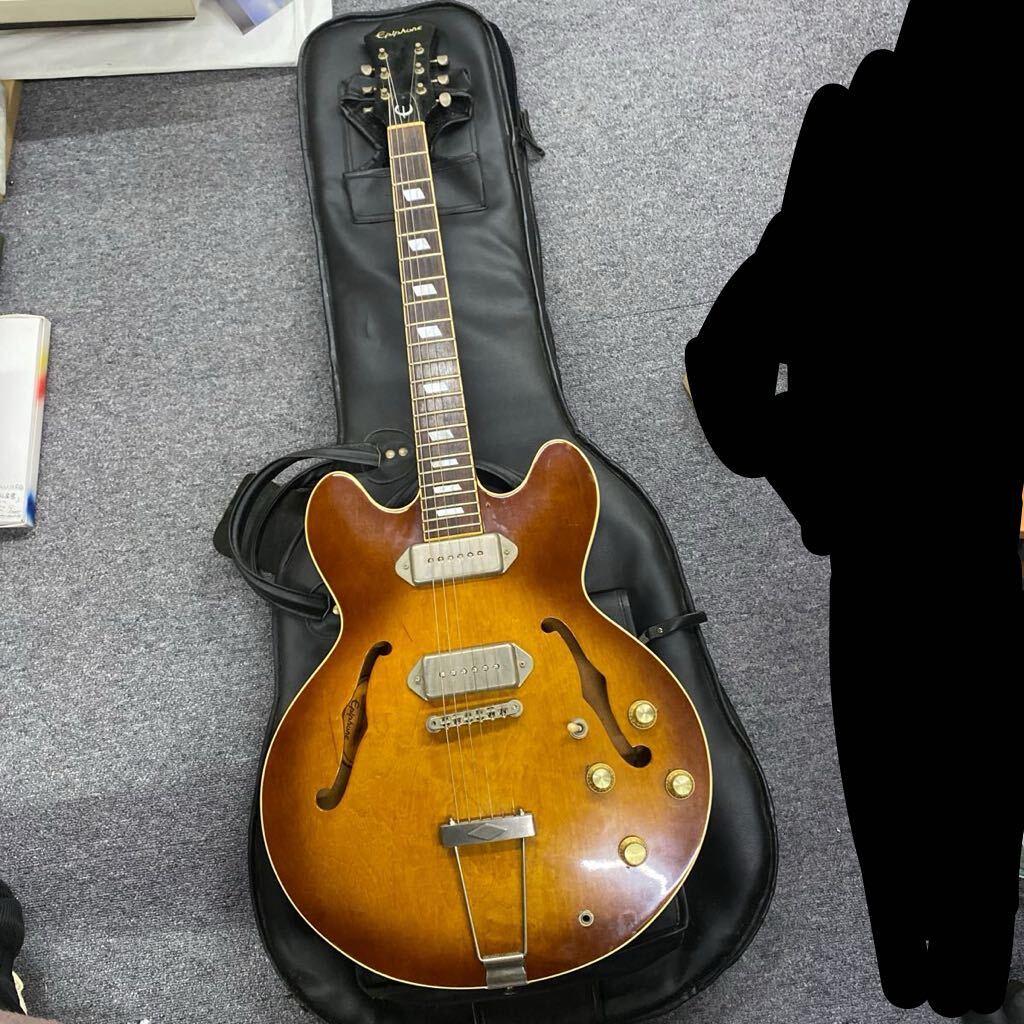 03160 Epiphone エピフォン　Casino カジノ　エレキ ギター　ソフトケース付き　現状渡し 動作未確認_画像1