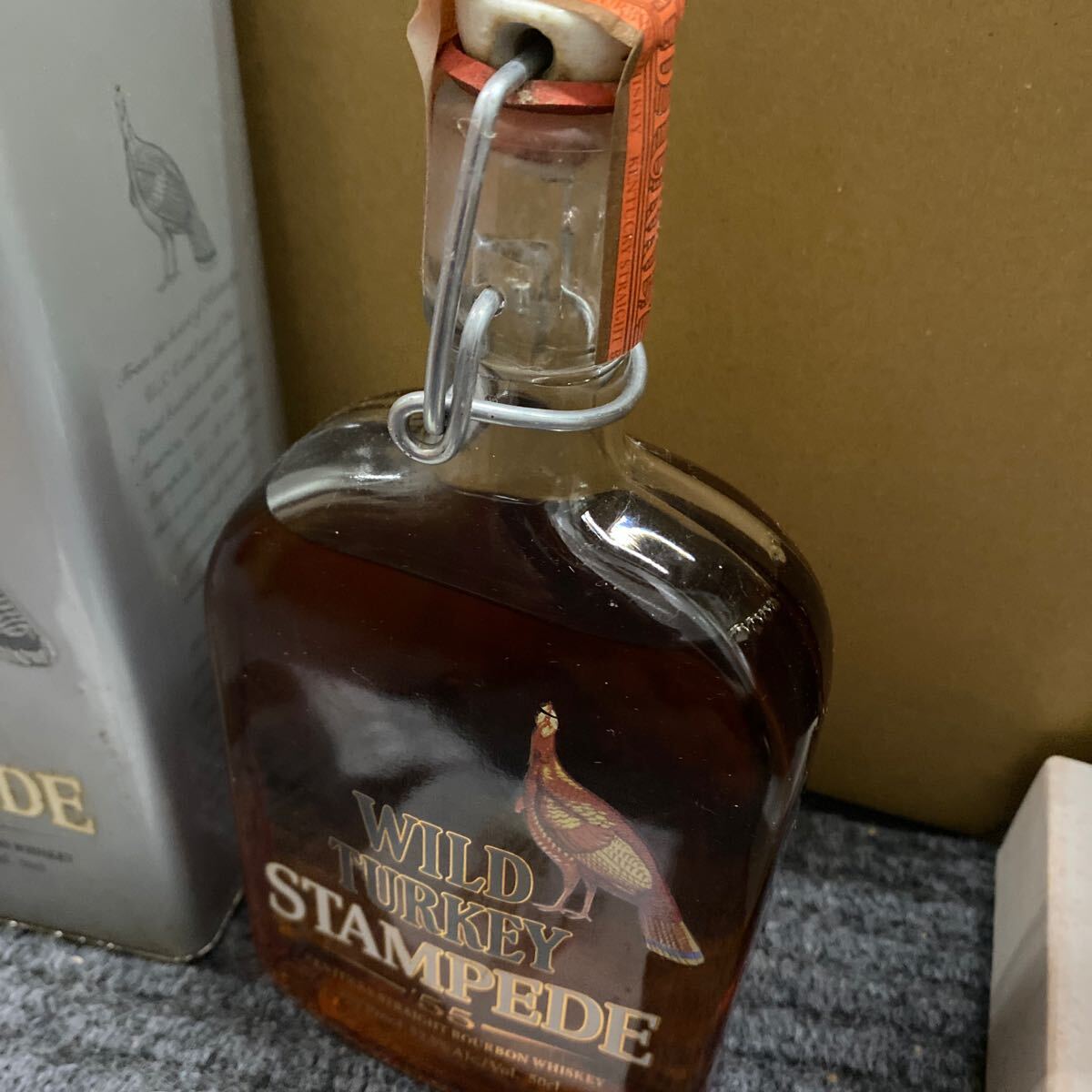 04135 未開封 WILD TURKEY STAMPEDE 55 ワイルド ターキー スタンピード バーボンウイスキー 52,5％ 500ml 箱入 古酒_画像7