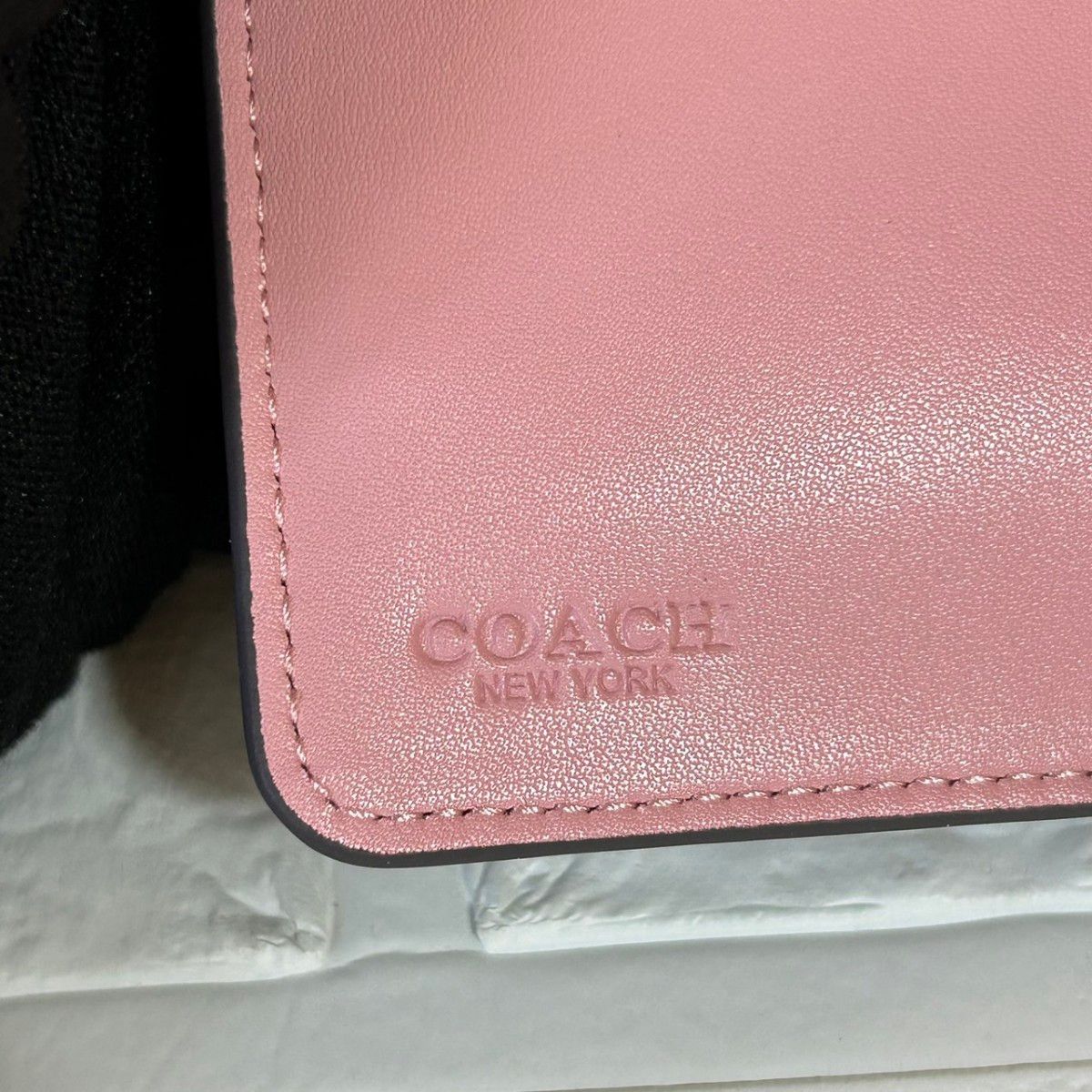 新品　COACH 二つ折り財布　C3773 フローラルプリント　レディース　アウトレット