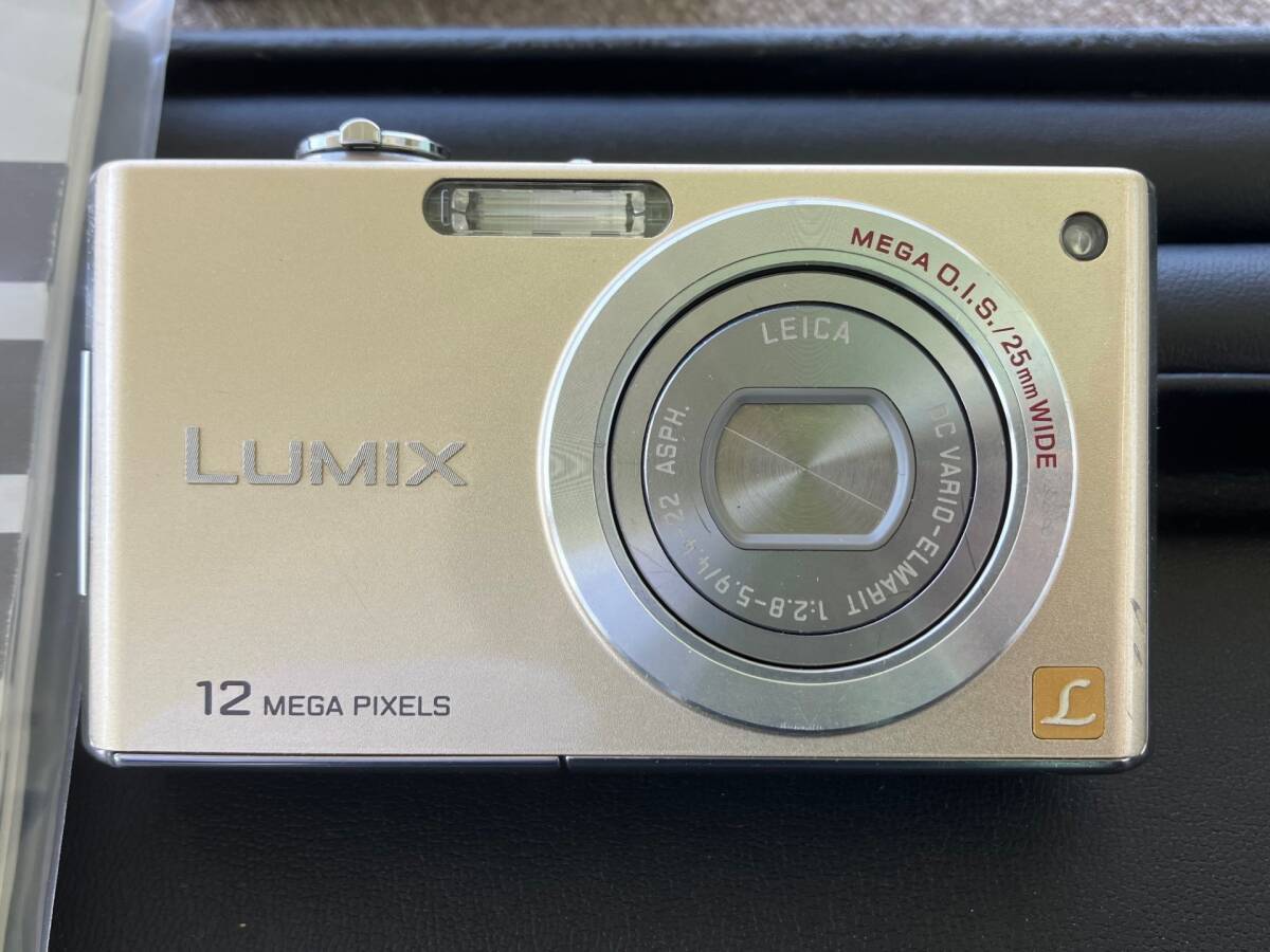 4823 Panasonic LUMIX DMC-FX40 ゴールド系 コンパクト デジタルカメラ 実働 稼動品 ※説明と画像をご確認下さいませ！の画像3