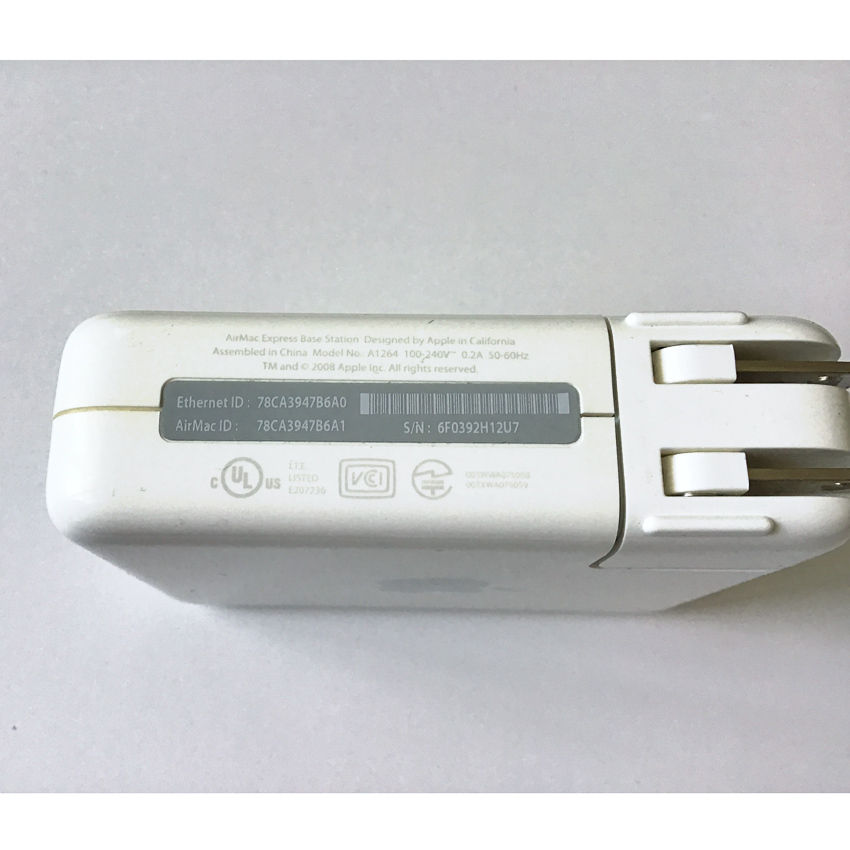 Apple AirMac Express Base Station A1264の画像4