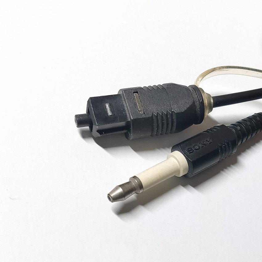 [ used ]SONY light rectangle plug - light Mini plug 