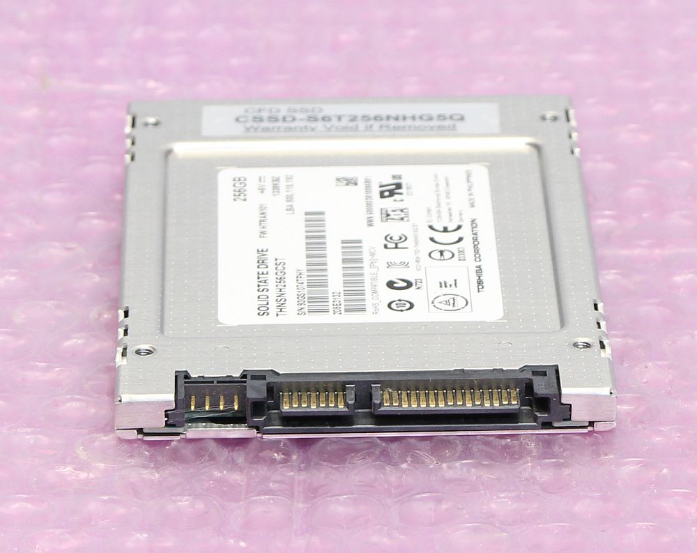 東芝 2.5インチ SSD THNSNH256GCST 256GB SATA 6Gb/s 7mmの画像2