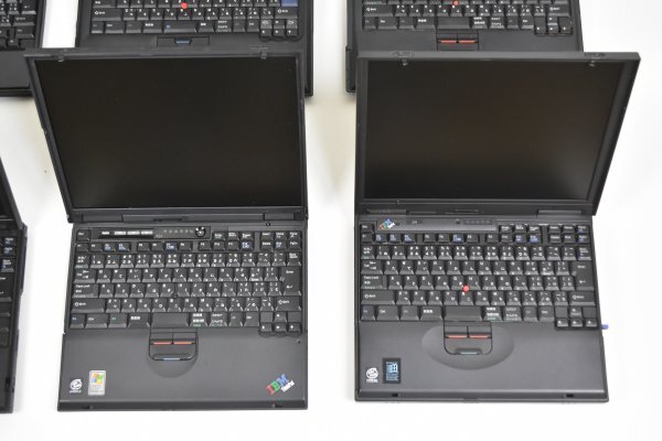 大量 IBM ノートパソコン 6台 まとめ セット ThinkPad 2640 560X ノート 旧型 PC レトロ Windows ウィンドウズ パーツ 部品 本体 Hb-422Sの画像5