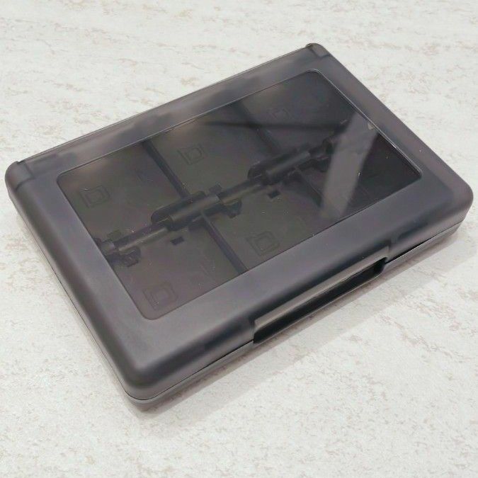 DS 3DS ソフト 収納 ケース 大容量 黒 タッチペン SD 外出 持ち運び