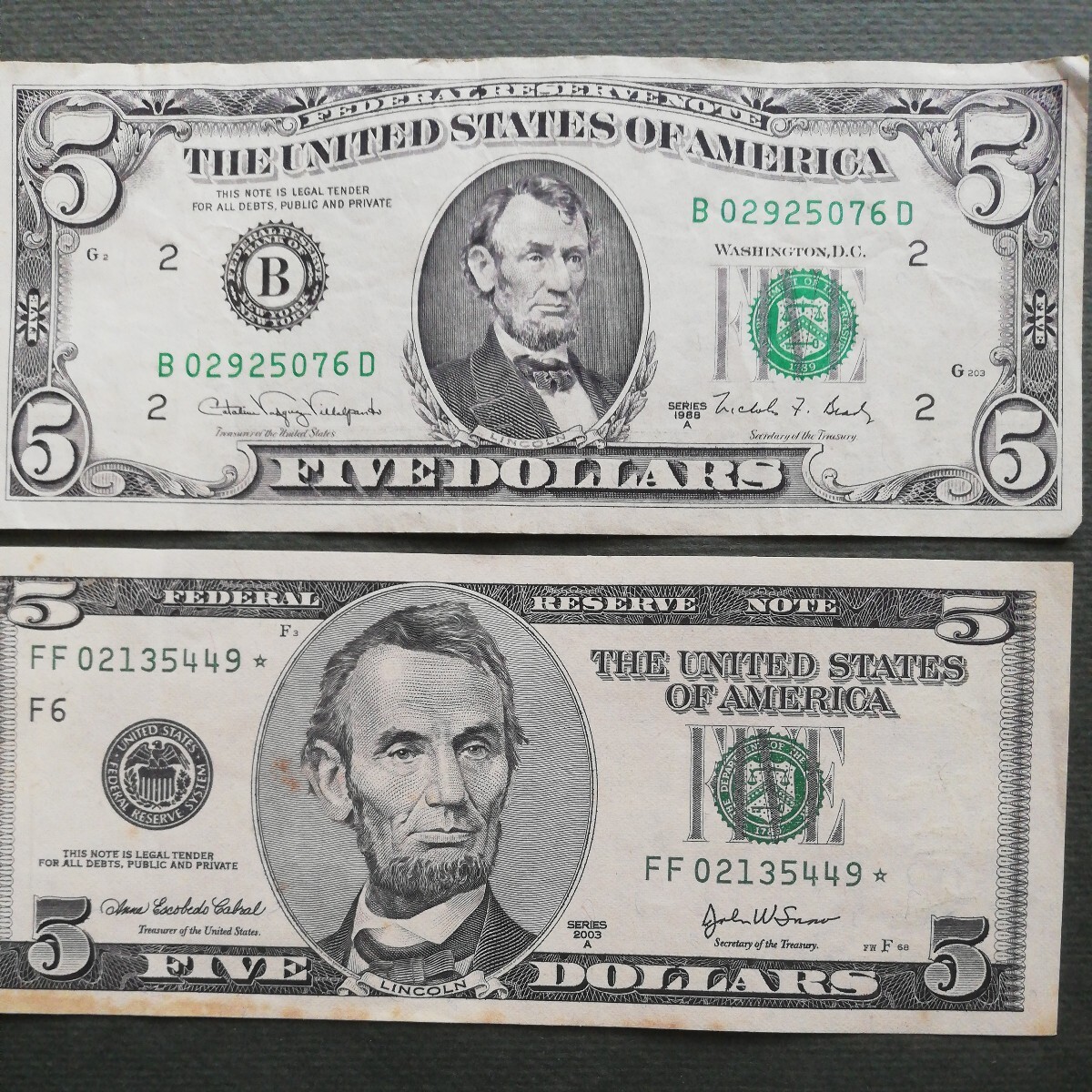 アメリカ5ドル紙幣2種2枚 の画像1