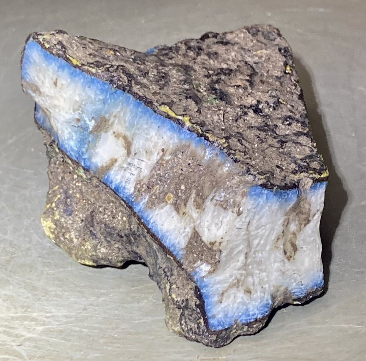 インドネシア産天然ブルーアイス原石291g激レア石の画像5