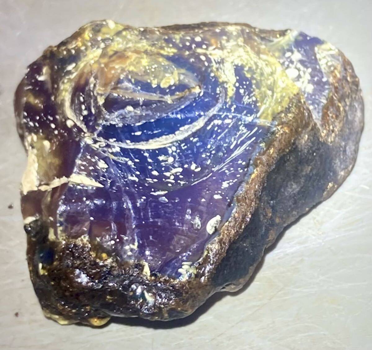 インドネシア スマトラ島産天然ブルーアンバー原石26.42g綺麗^ ^の画像5