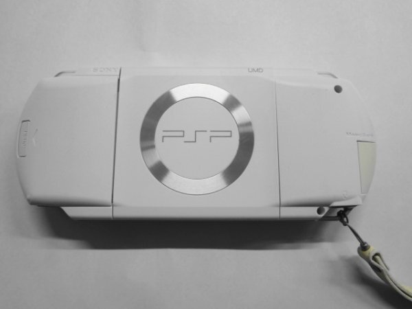 PSP24-007 ソニー sony プレイステーション ポータブル PSP 本体 セラミックホワイト PSP-1000 KCW レトロ ゲーム 外箱付き 動作確認済の画像6