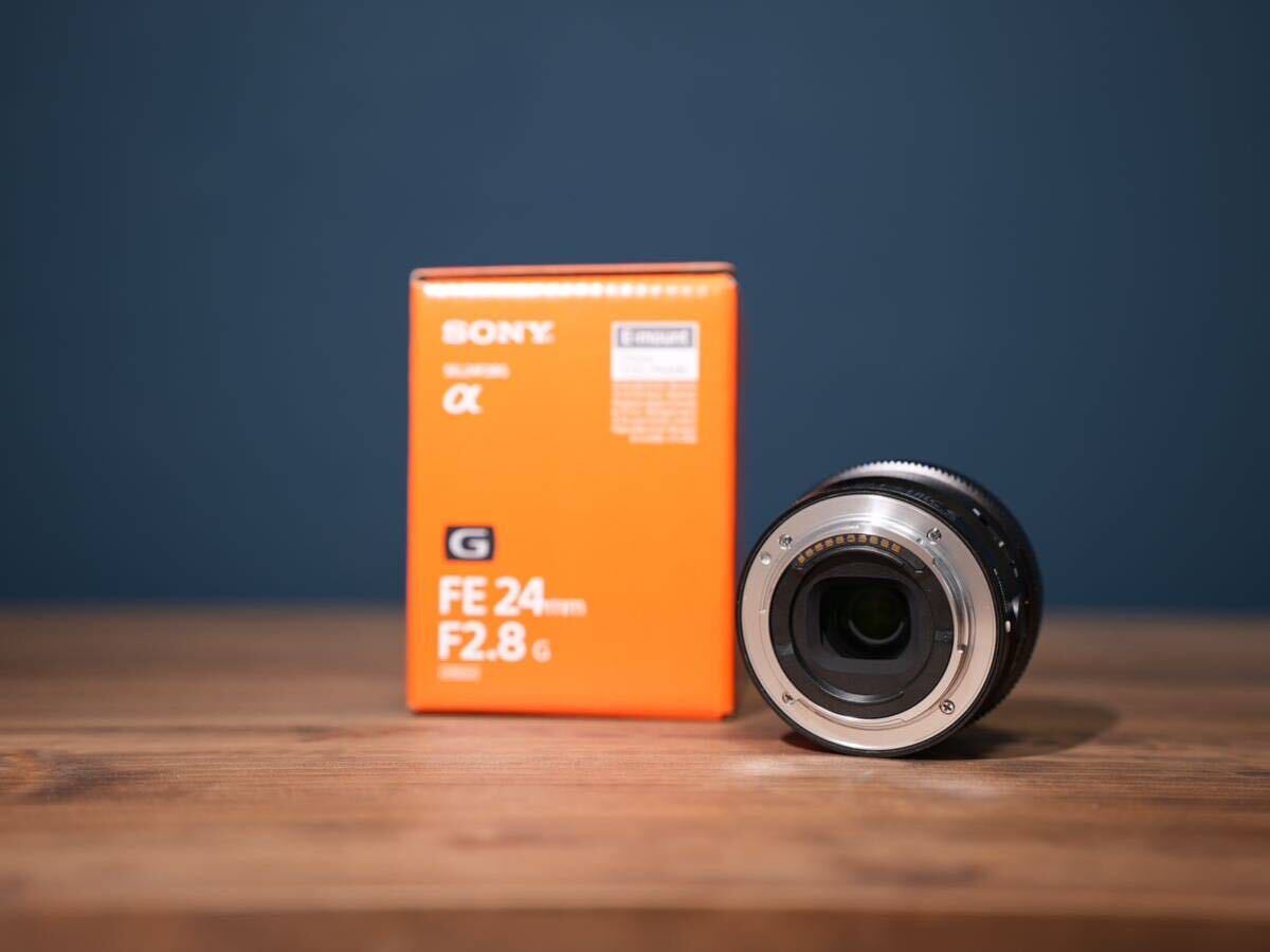 【極美品】 SONY SEL24F28G ソニー 単焦点レンズ 24mm_画像3