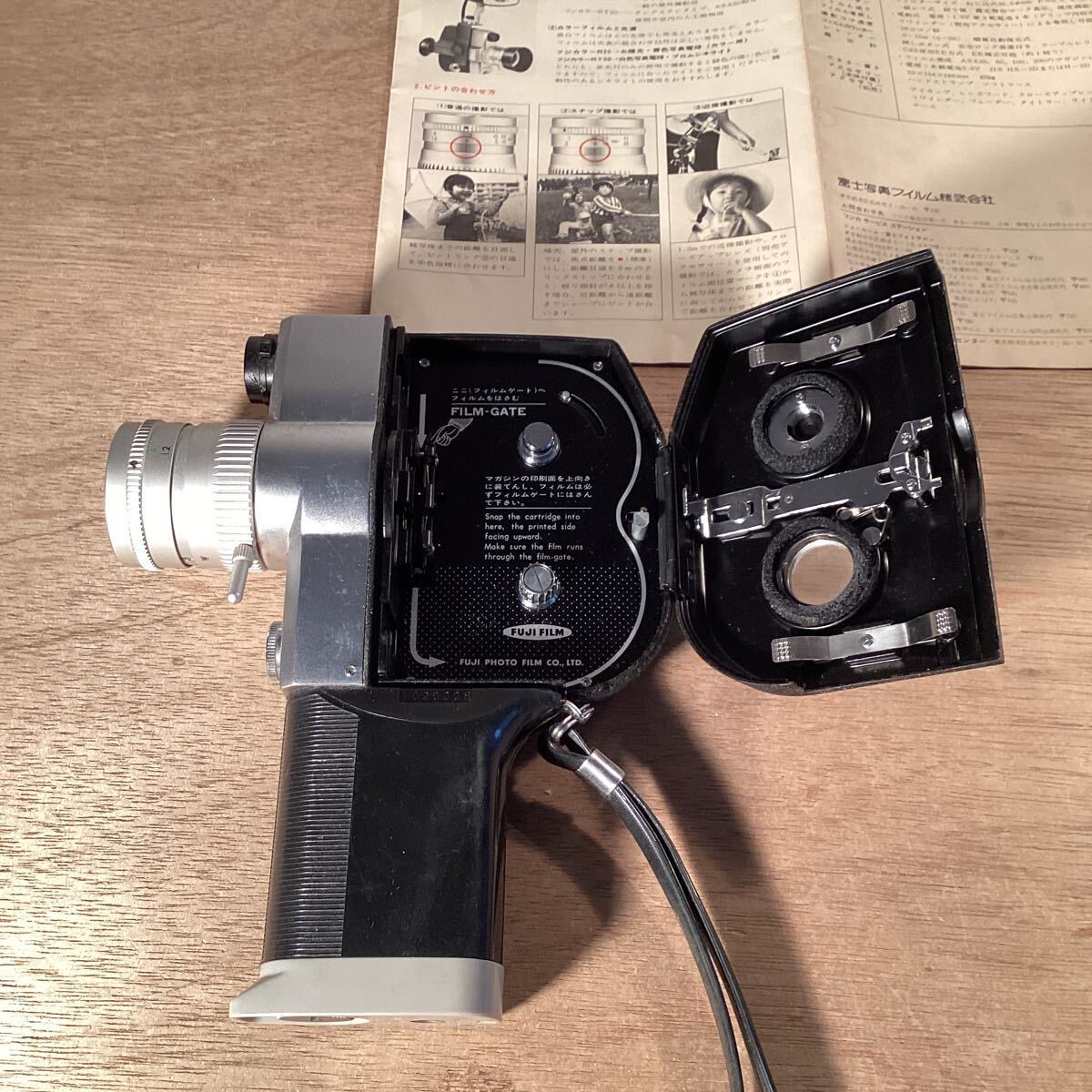  Fuji ka single -8 P300 FUJICA Single-8 FUJI FILM 8 millimeter film camera instructions retro antique collection rare rare 
