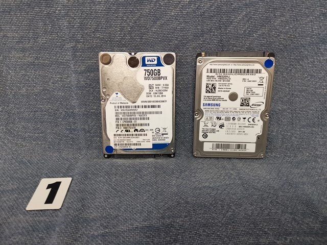 ★☆セット1 SATA2.5 HDD 2台セット 750GB 320GB☆★の画像1