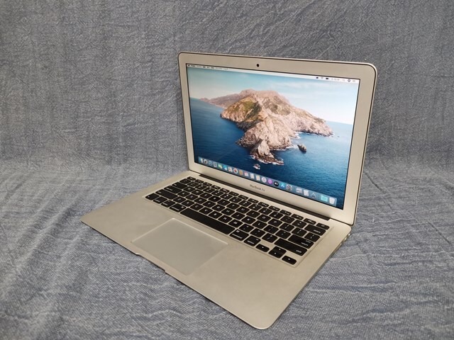 ■□Apple MacBookAir A1166 EMC2559 i5/8GB/128GB 中古動作品□■の画像1