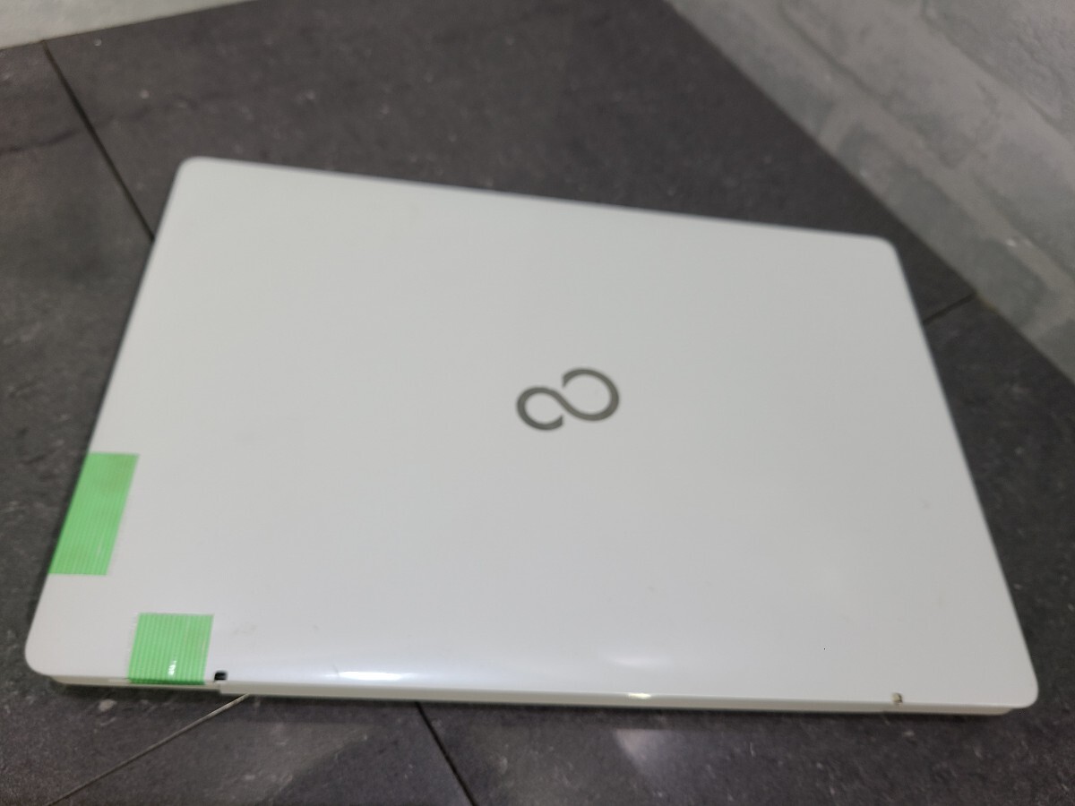 【ジャンク品】管1A69 FUJITSU LIFEBOOK AH50/C2 FMVA50C2WP CPU core i7-7700HQ HDD無し、メモリー無し、バッテリー無し、通電しません_画像5