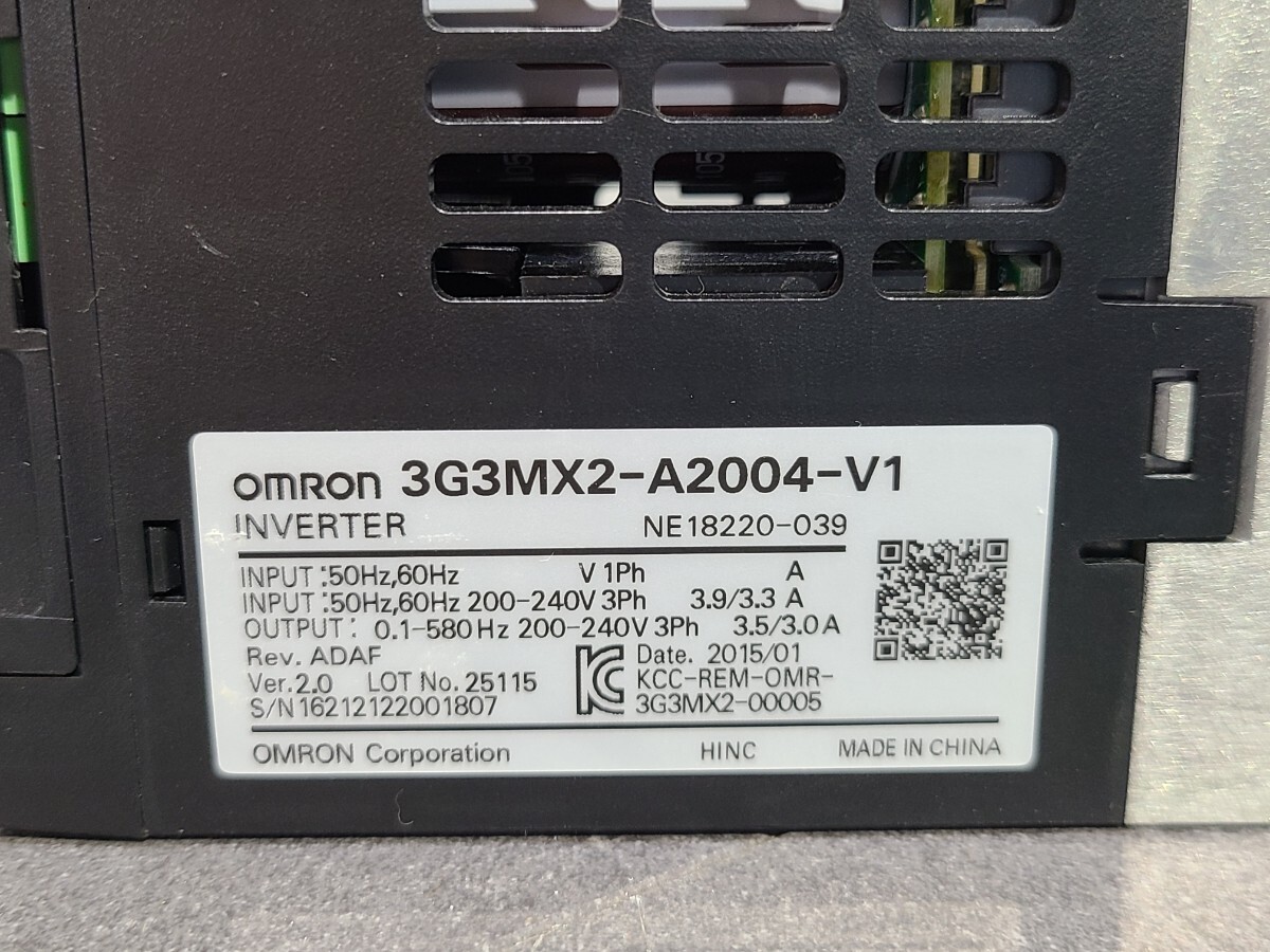 【中古動作品】管1A128 OMRON 小型インバーター 3G3MX2-A2004-V1 _画像5