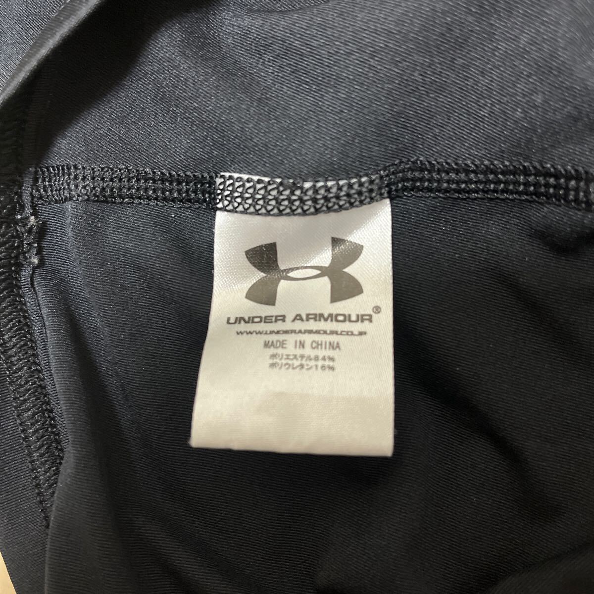 UNDER ARMOUR アンダーアーマー 半袖 コンプレッションシャツ MDサイズ ブラックの画像4