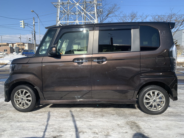 【諸費用コミ】:★北海道・釧路発☆ 令和1年 ホンダ N-BOXカスタム G L ホンダセンシング 4WD 雪道でも安心の4_画像の続きは「車両情報」からチェック