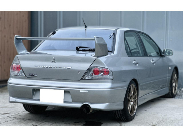 三菱 ランサーエボリューション 2.0 GT-A VII 4WD ・走行距離 59,025km・平成14年(2002)_画像の続きは「車両情報」からチェック